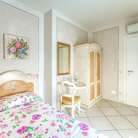 Guest house Liberty 3*